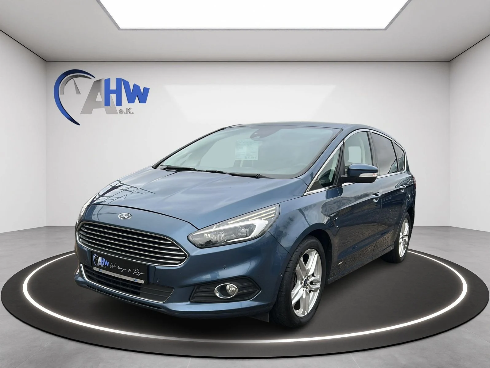 FORD S-Max 2,0 TCDi Titanium AWDLED – AHK