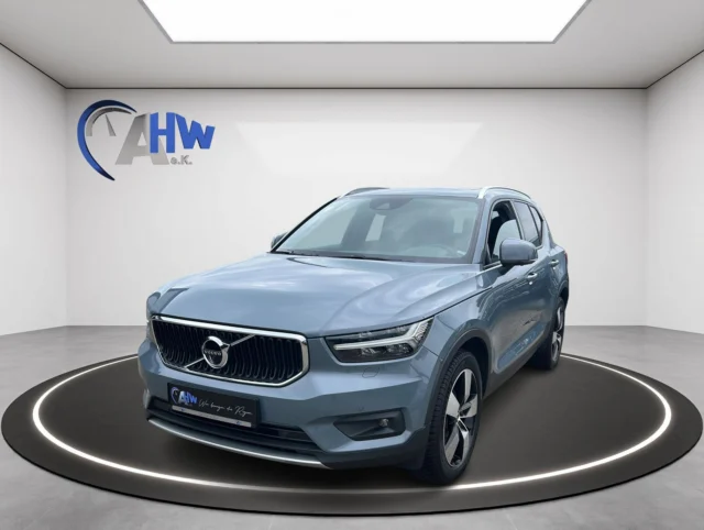 VOLVO XC 40 XC40 D3 Geartronic Momentum Pro